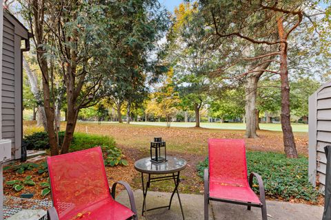 Tiny photo for 748 Shoreline Road, Lake Barrington, IL 60010 (MLS # 12513563)