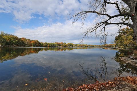 Tiny photo for 748 Shoreline Road, Lake Barrington, IL 60010 (MLS # 12513563)