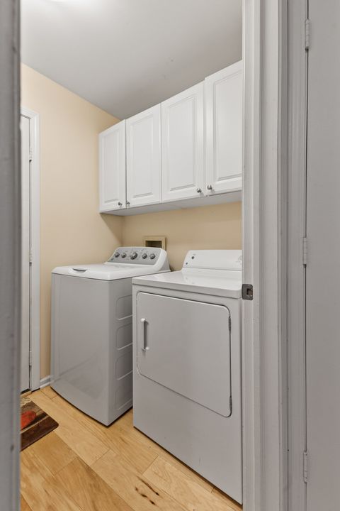 Tiny photo for 748 Shoreline Road, Lake Barrington, IL 60010 (MLS # 12513563)