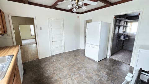 Tiny photo for 948 E Broadway, Centralia, IL 62801 (MLS # 12644227)