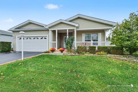 Photo of 116 Hitching Post Lane, Grayslake, IL 60030 (MLS # 12772085)