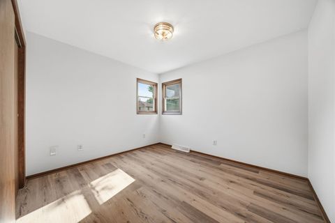 Tiny photo for 909 Knollside Road, New Lenox, IL 60451 (MLS # 12676894)