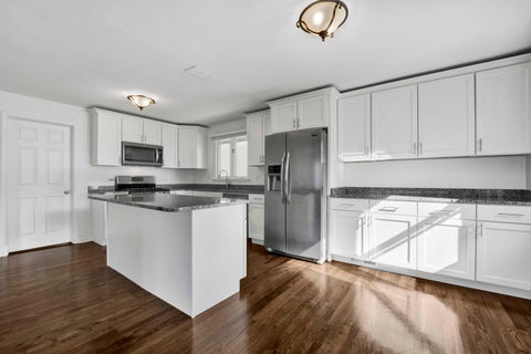 Tiny photo for 376 N WEST Avenue, Elmhurst, IL 60126 (MLS # 12777788)