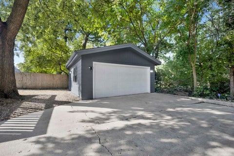 Tiny photo for 376 N WEST Avenue, Elmhurst, IL 60126 (MLS # 12777788)