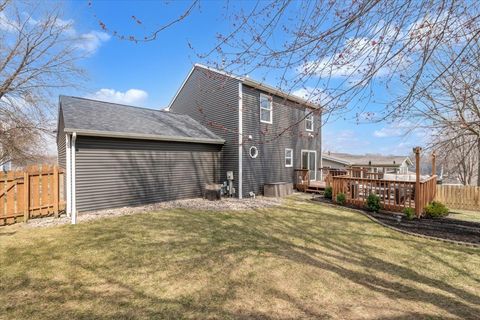 Tiny photo for 729 W 59th Street, Davenport, IA 52806 (MLS # 12600258)