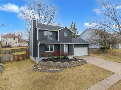 Tiny photo for 729 W 59th Street, Davenport, IA 52806 (MLS # 12600258)