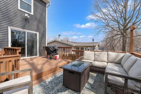 Tiny photo for 729 W 59th Street, Davenport, IA 52806 (MLS # 12600258)