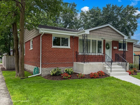 Tiny photo for 7101 W 114th Place, Worth, IL 60482 (MLS # 12734380)