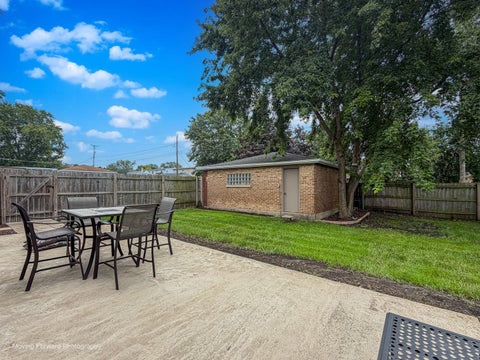Tiny photo for 7101 W 114th Place, Worth, IL 60482 (MLS # 12734380)