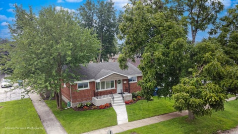 Tiny photo for 7101 W 114th Place, Worth, IL 60482 (MLS # 12734380)