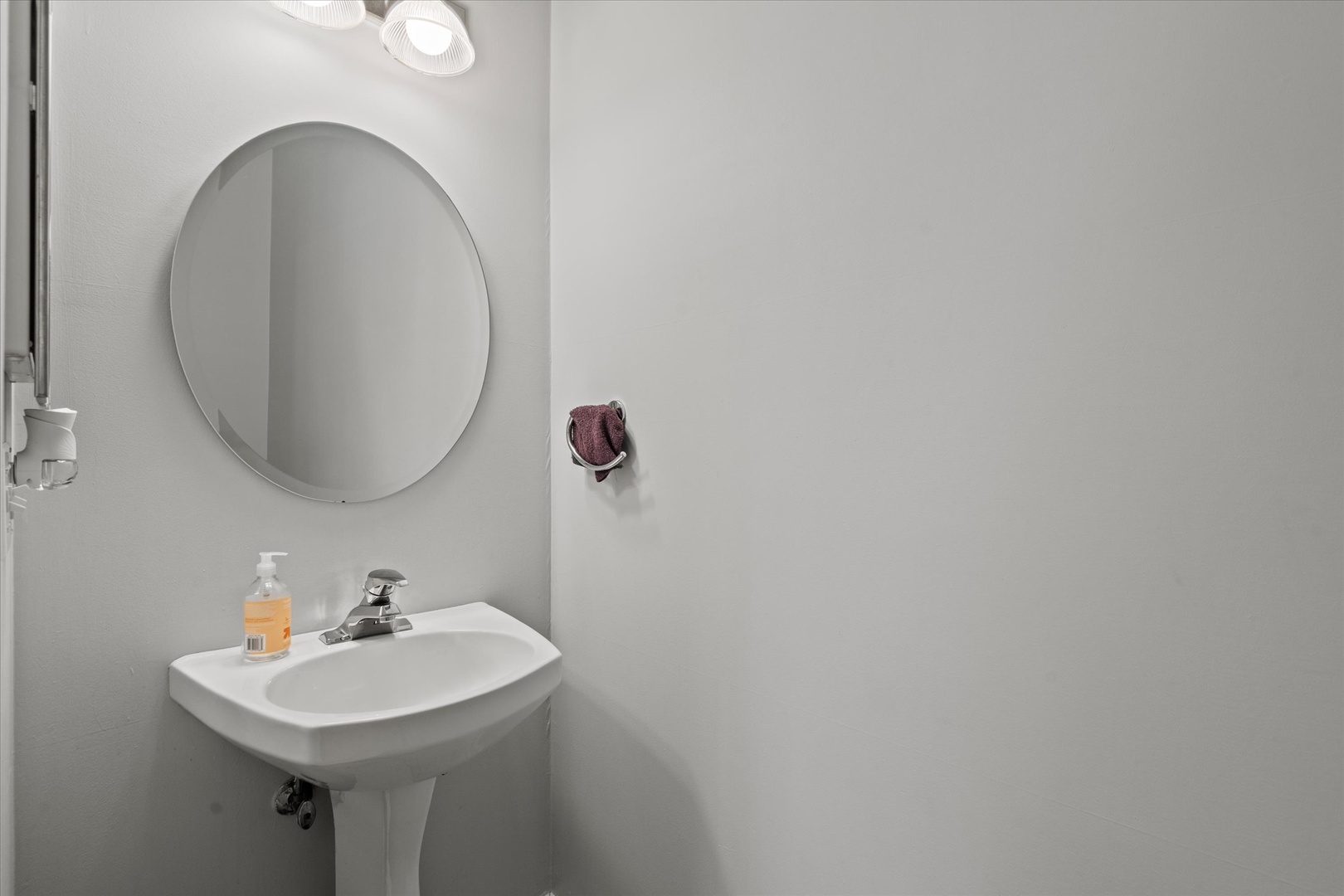 4518 S Woodlawn Avenue 4518