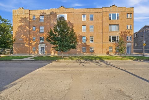 Photo of 2121 N Saint Louis Avenue #3S, Chicago, IL 60647 (MLS # 12739491)