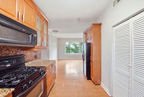 Tiny photo for 2121 N Saint Louis Avenue #3S, Chicago, IL 60647 (MLS # 12739491)