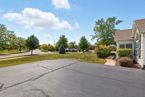 Tiny photo for 23924 W Dayfield Drive #23B, Plainfield, IL 60586 (MLS # 12470291)