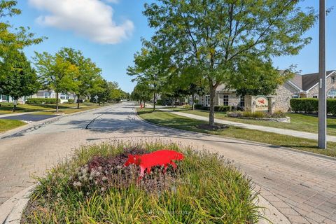 Tiny photo for 23924 W Dayfield Drive #23B, Plainfield, IL 60586 (MLS # 12470291)