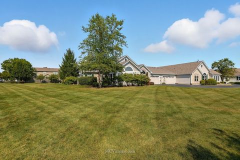 Tiny photo for 23924 W Dayfield Drive #23B, Plainfield, IL 60586 (MLS # 12470291)