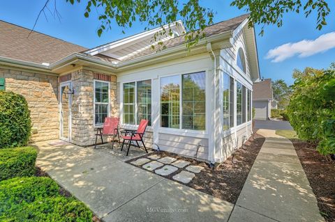 Tiny photo for 23924 W Dayfield Drive #23B, Plainfield, IL 60586 (MLS # 12470291)