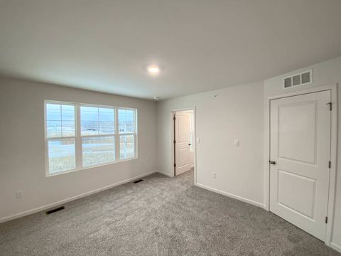 Tiny photo for 2149 yellowstone Boulevard, Mundelein, IL 60060 (MLS # 12476288)