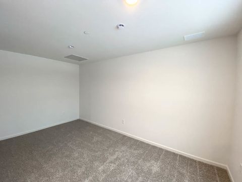 Tiny photo for 2149 yellowstone Boulevard, Mundelein, IL 60060 (MLS # 12476288)