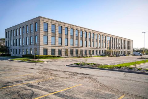 Tiny photo for 2149 yellowstone Boulevard, Mundelein, IL 60060 (MLS # 12476288)