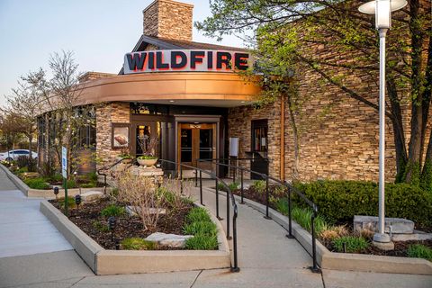 Tiny photo for 2149 yellowstone Boulevard, Mundelein, IL 60060 (MLS # 12476288)