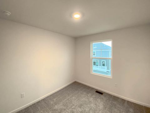 Tiny photo for 2149 yellowstone Boulevard, Mundelein, IL 60060 (MLS # 12476288)
