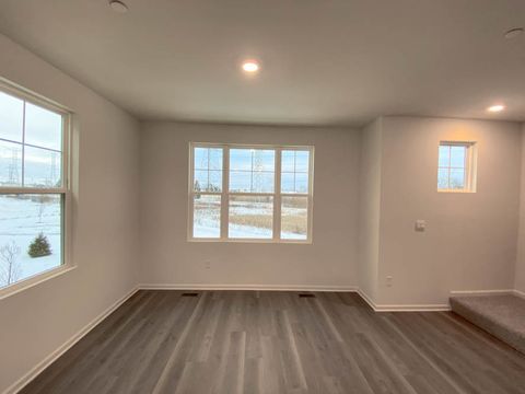 Tiny photo for 2149 yellowstone Boulevard, Mundelein, IL 60060 (MLS # 12476288)