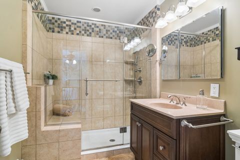 Tiny photo for 331 S Rammer Avenue, Arlington Heights, IL 60004 (MLS # 12570711)
