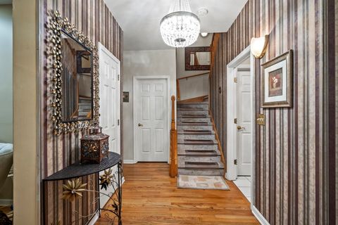 Tiny photo for 6725 N Cicero Avenue, Lincolnwood, IL 60712 (MLS # 12479955)