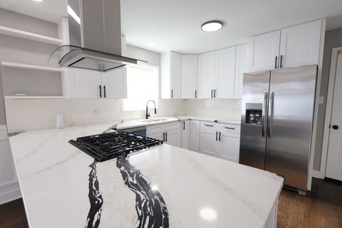 Tiny photo for 620 Yates Avenue, Calumet City, IL 60409 (MLS # 12555509)