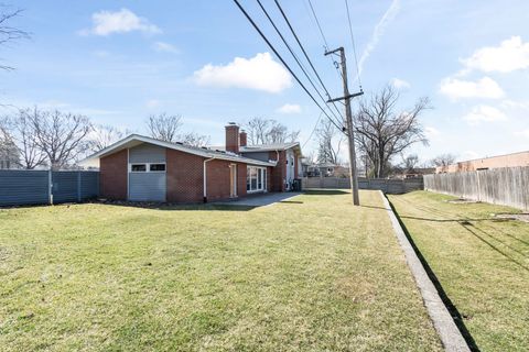 Tiny photo for 457 N Comfort Lane, Palatine, IL 60067 (MLS # 12583598)