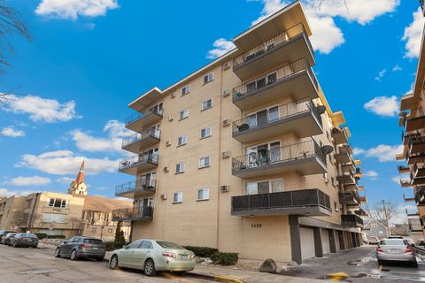 Photo of 7428 Washington Street #602, Forest Park, IL 60130 (MLS # 12565143)