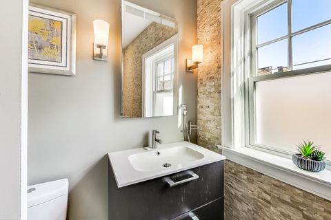 Tiny photo for 319 Kedzie Street #3E, Evanston, IL 60202 (MLS # 12490357)