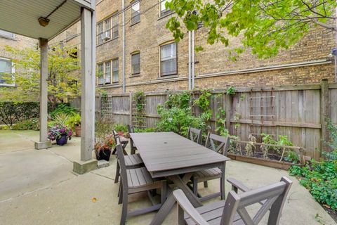 Tiny photo for 319 Kedzie Street #3E, Evanston, IL 60202 (MLS # 12490357)