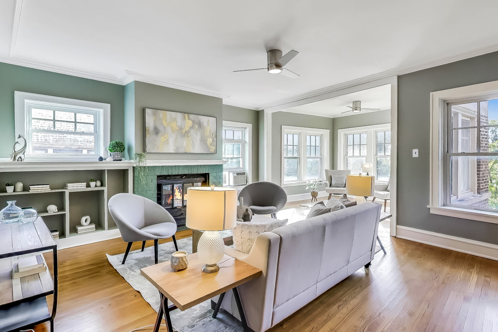 319 Kedzie Street 3E