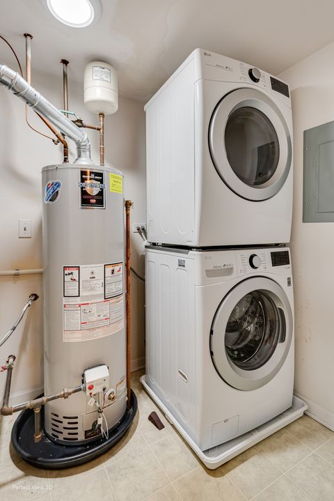 Tiny photo for Lyons, IL 60534 (MLS # 12575028)