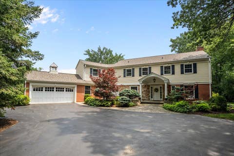 Photo of 455 Rockefeller Road, Lake Forest, IL 60045 (MLS # 12709940)