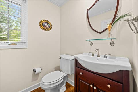 Tiny photo for 455 Rockefeller Road, Lake Forest, IL 60045 (MLS # 12709940)