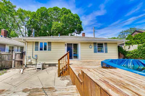 Tiny photo for 518 N William Street, Joliet, IL 60435 (MLS # 12723028)