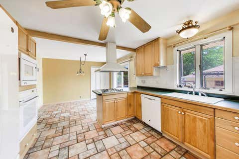 Tiny photo for 518 N William Street, Joliet, IL 60435 (MLS # 12723028)