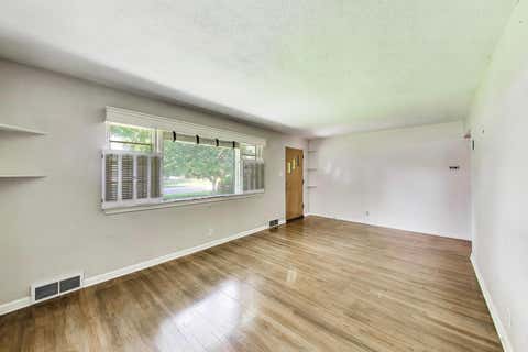 Tiny photo for 518 N William Street, Joliet, IL 60435 (MLS # 12723028)