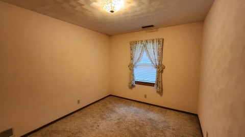 Tiny photo for 814 13th Avenue N #7C, Clinton, IA 52732 (MLS # 12770236)