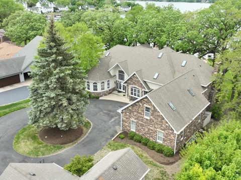 605 Lake Shore Boulevard Wauconda IL 60084