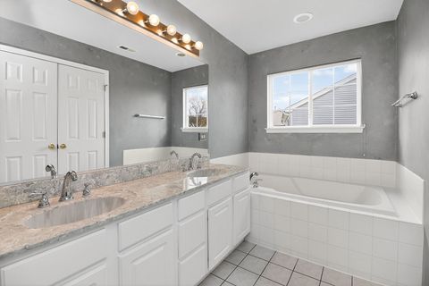 Tiny photo for 4781 Highwood Lane, Lake In The Hills, IL 60156 (MLS # 12535963)