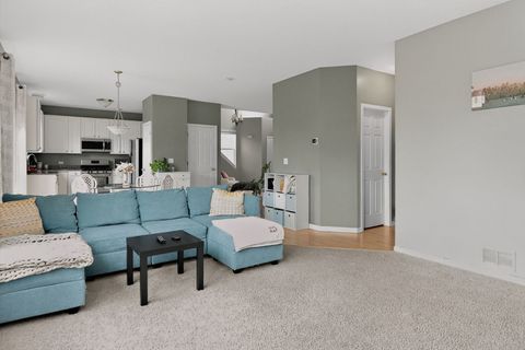 Tiny photo for 4781 Highwood Lane, Lake In The Hills, IL 60156 (MLS # 12535963)