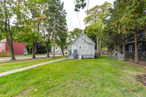 A home in North Chicago