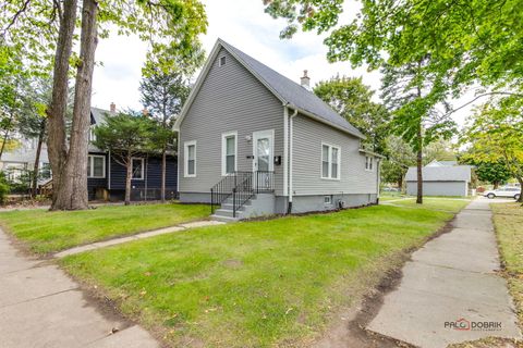 A home in North Chicago