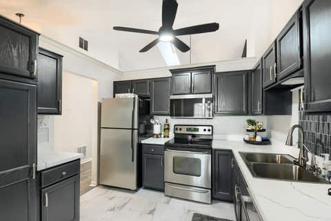 Tiny photo for 13340 S Oakview Court #V2, Palos Heights, IL 60463 (MLS # 12731900)