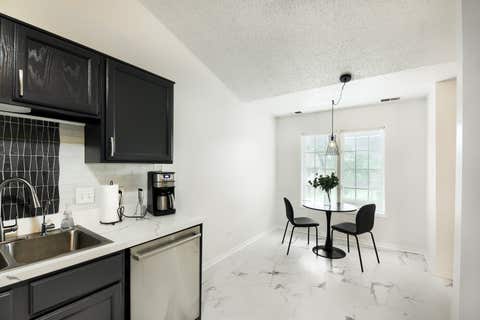 Tiny photo for 13340 S Oakview Court #V2, Palos Heights, IL 60463 (MLS # 12731900)