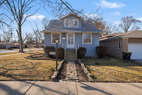 Photo of 17858 Ridgewood Avenue, Lansing, IL 60438 (MLS # 12576614)
